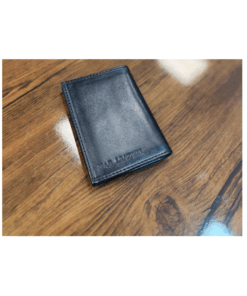 جاکارتی چرم ماد